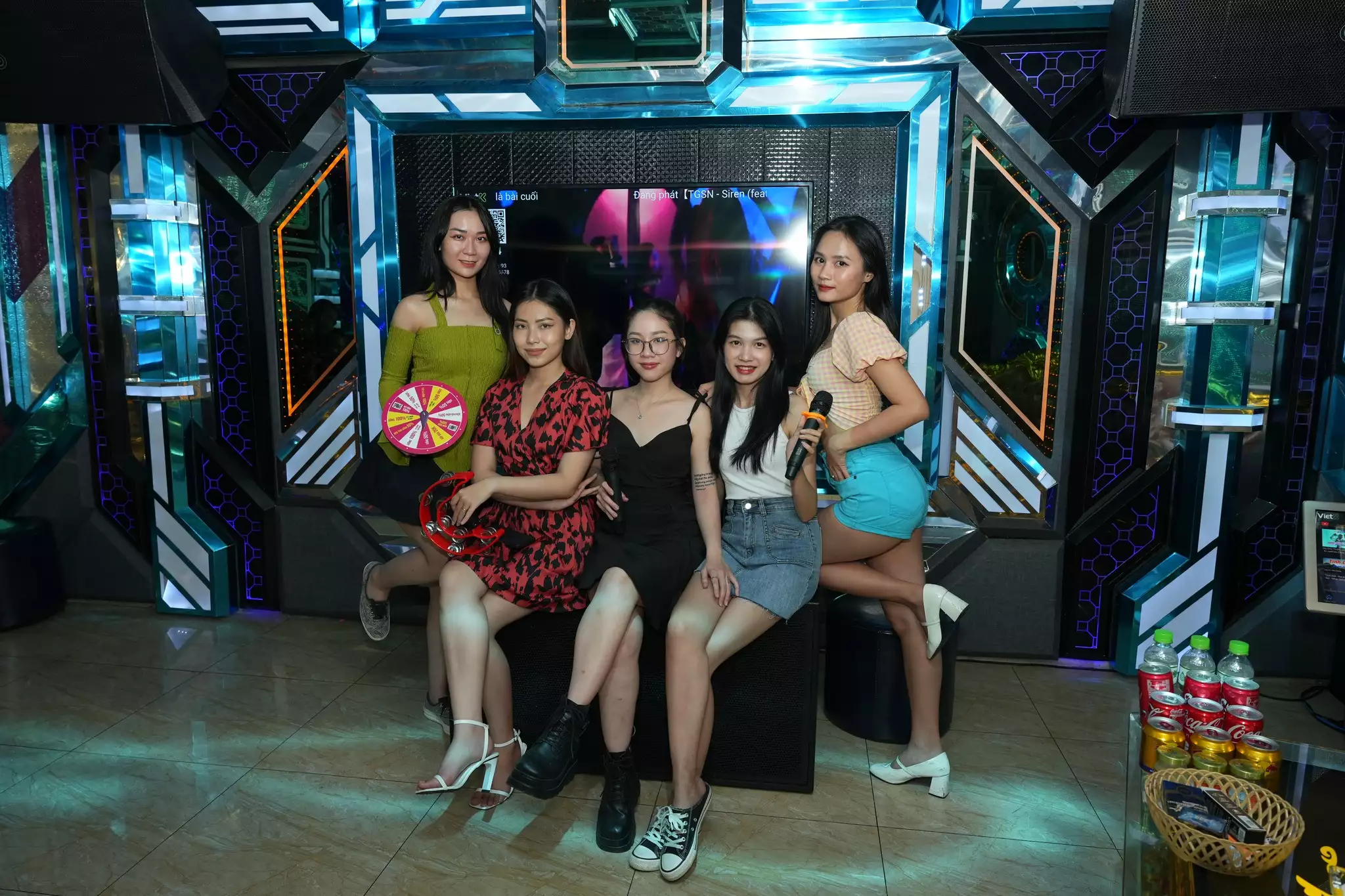 Karaoke Elite – Quán hát cao cấp khu Văn Phú