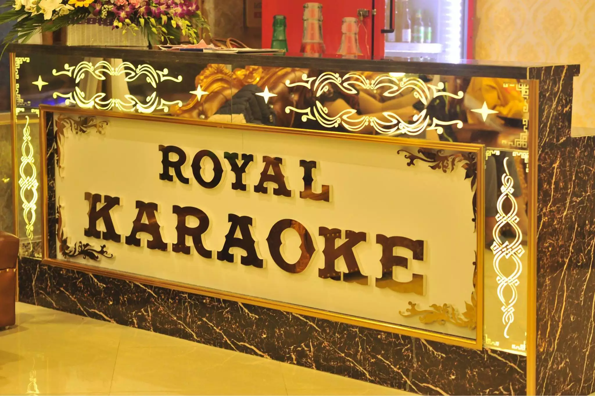 Karaoke Royal Club – Trải nghiệm karaoke tiết kiệm mà vẫn “chất”