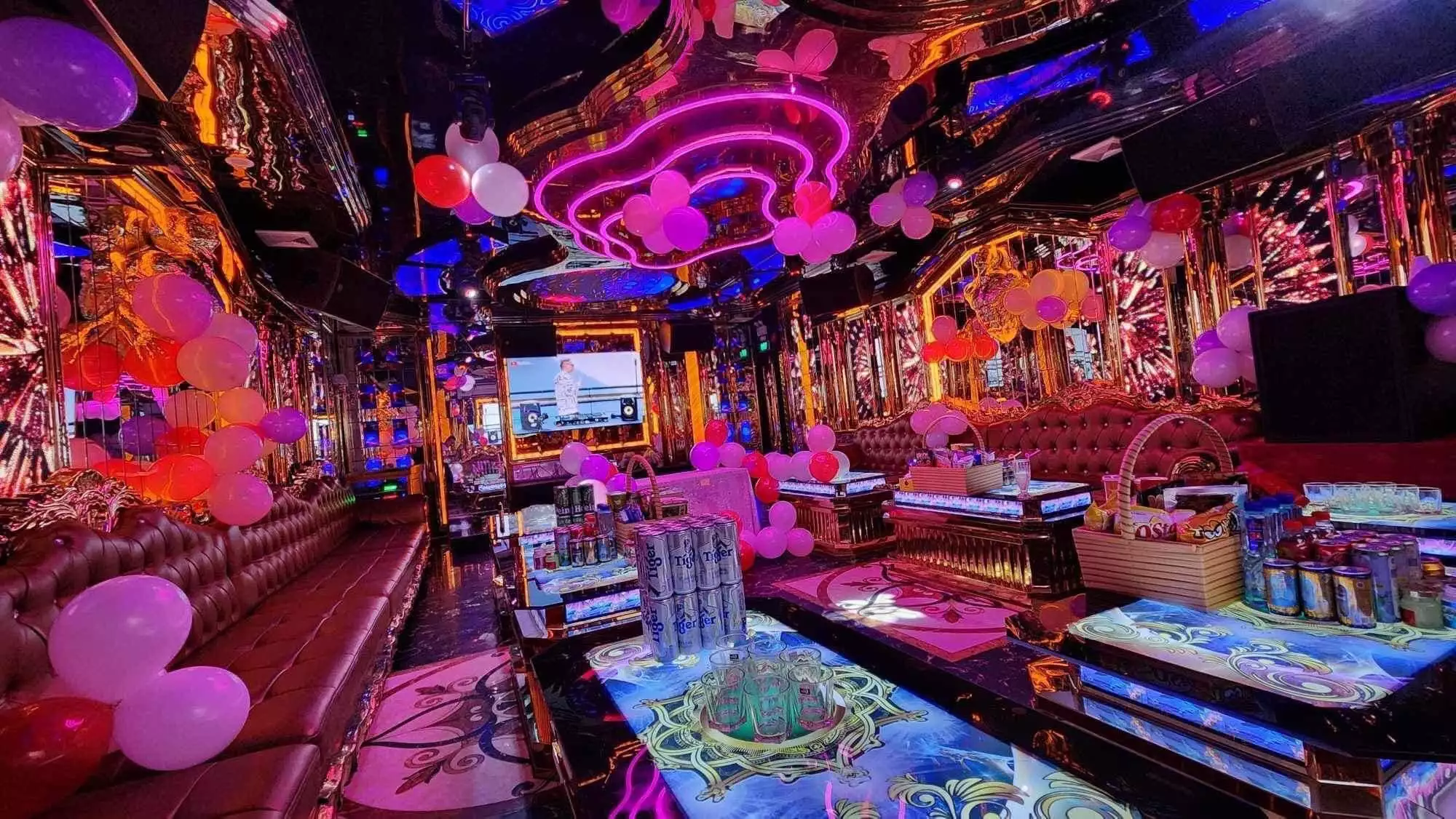 Karaoke T&T – Hào Nam