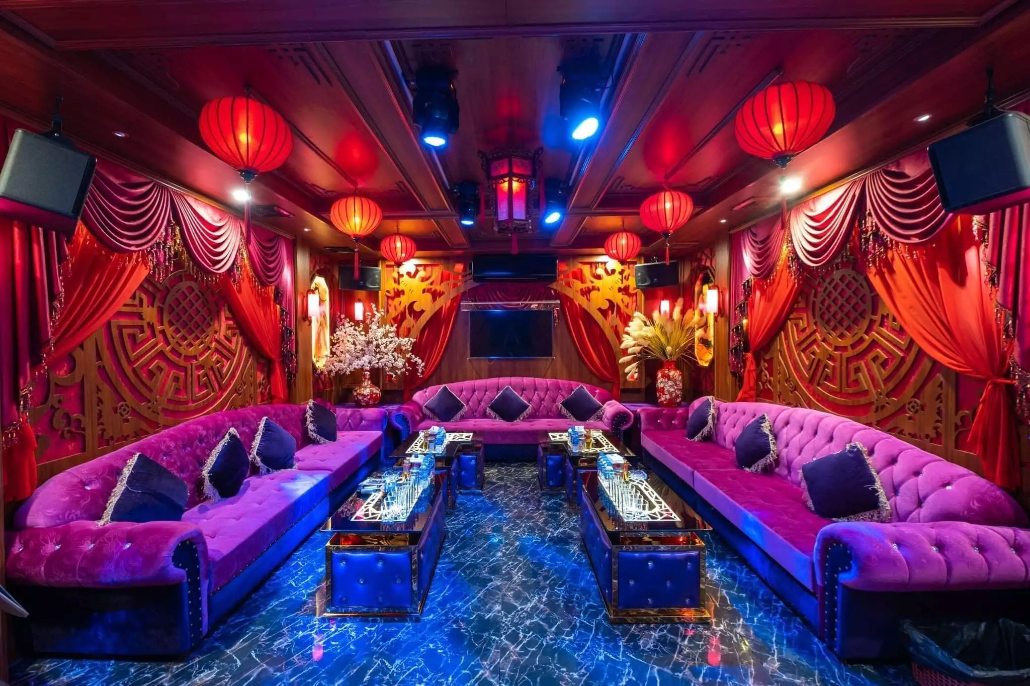 Karaoke New 194 – Quán karaoke Cầu Giấy mới nhất phong cách rooftop